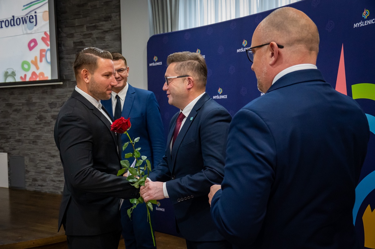 Dzien Edukacji Narodowej 14 10 26 88