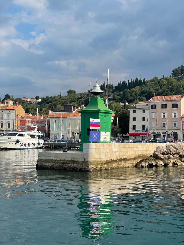 Slovenia26 Dz3 Cz1 2